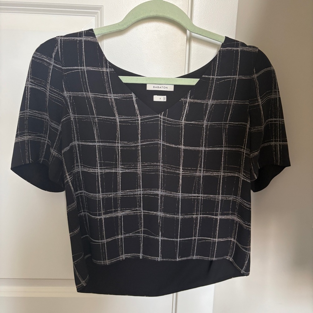 Babaton Black Windowpane Short Sleeve V-Neck Top